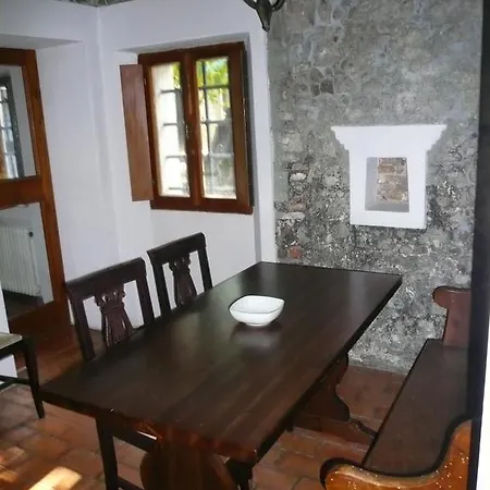 Beria De Carvalho De Puppi Venkovský dům *