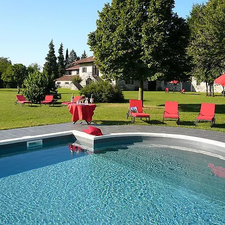 Venkovský dům Beria De Carvalho De Puppi