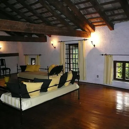 Beria De Carvalho De Puppi Venkovský dům *