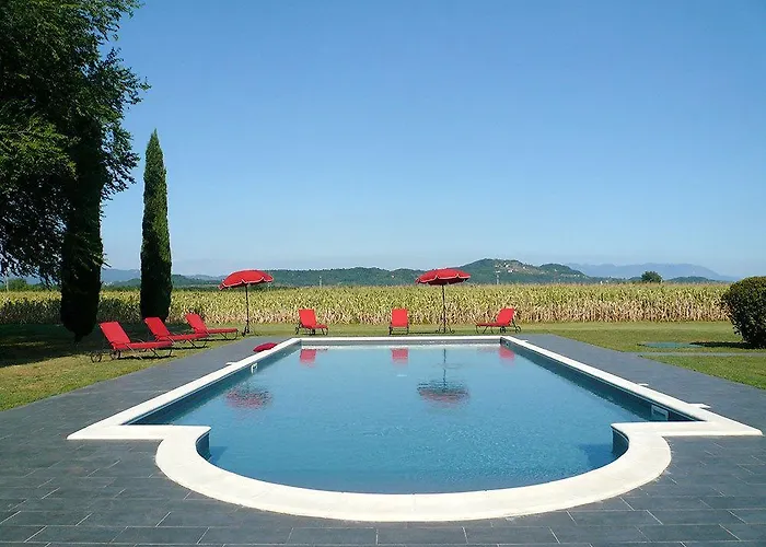 Beria De Carvalho De Puppi *